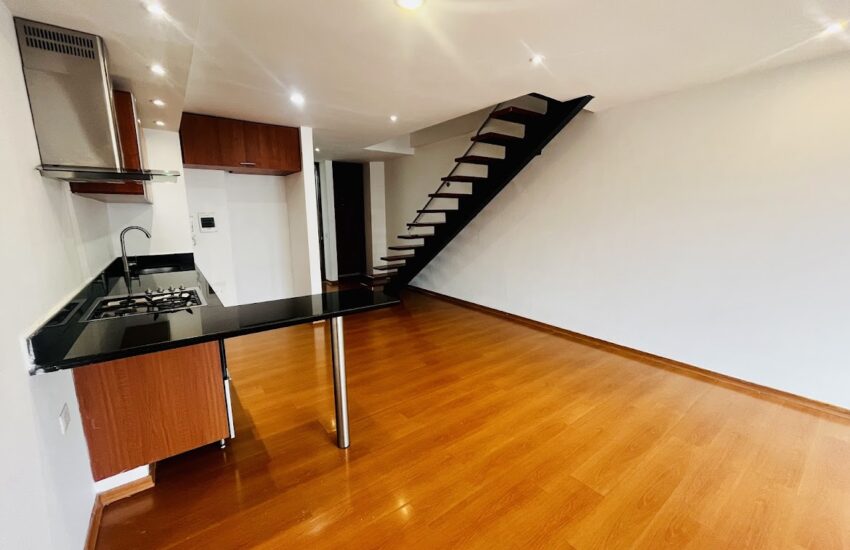 Bonito Apartamento en arriendo, santa Barbara 116.